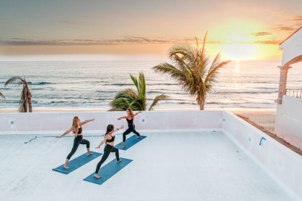 Yoga in the Retreat / Playa Los Cerritos, Baja California Sur, México / Cerritos Surfers - Learn, Surf, Smile and Relax